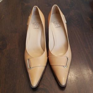 Circa Comfort 365 Joan & David Pumps